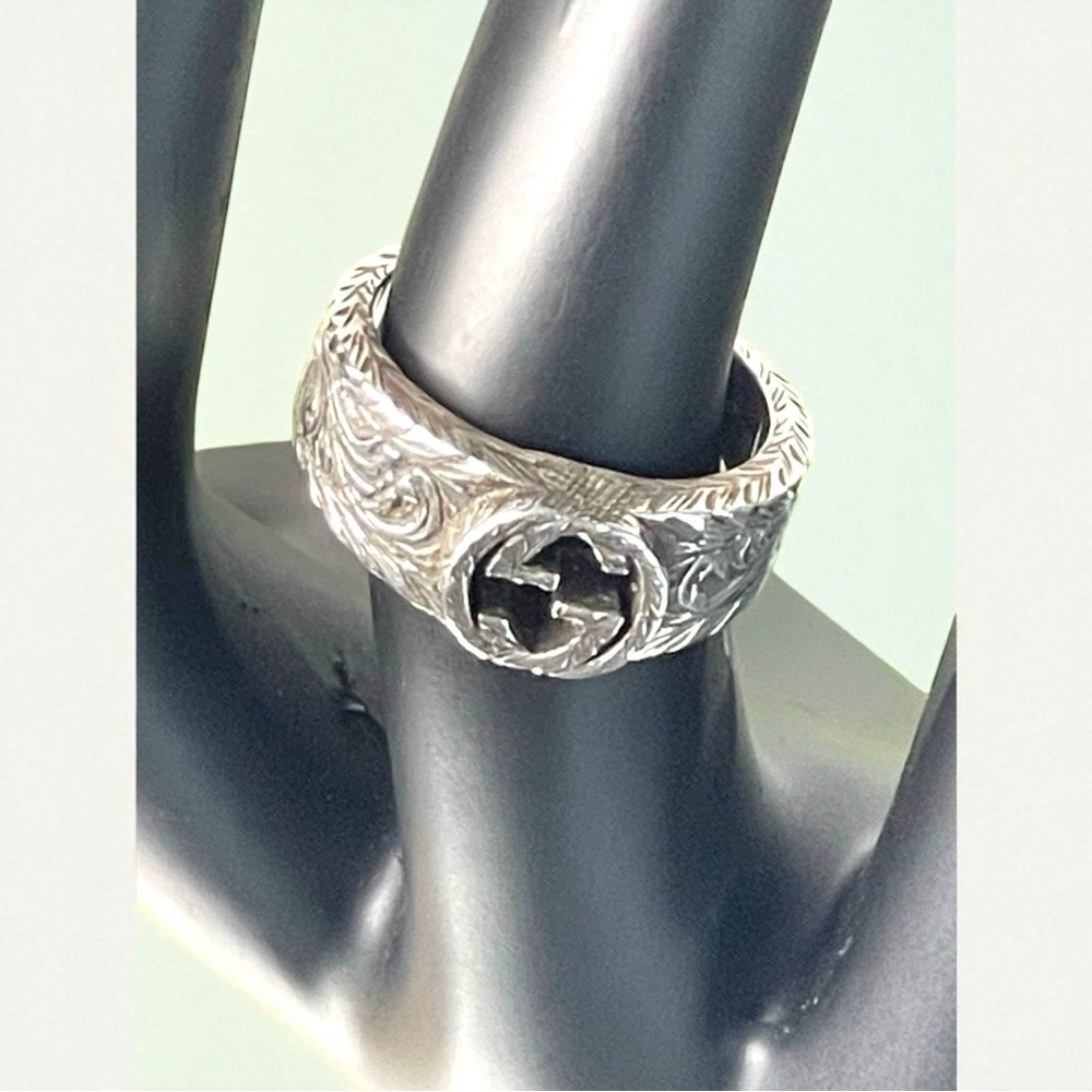 Gucci Arabesque Interlocking Gg Ring Sterling Sil… - image 8